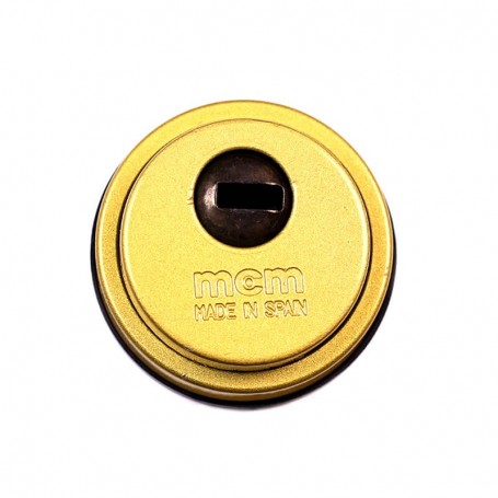 Conjunto de seguridad formado por escudo central y escudo cónico exterior.<br>Refuerzo interior de acero.<br>Protector central d