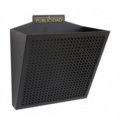 Permite la recogida selectiva de publicidad. Se coloca en la entrada del edificio y evita la entraad de personas ajenas a la com